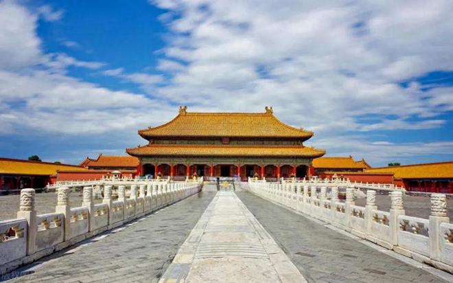 凯发k8旗舰厅app下载北京最适合情侣游